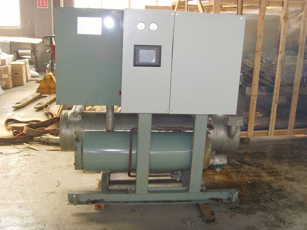 虎门港管委会酒店中央空调不停机清洗方法介绍